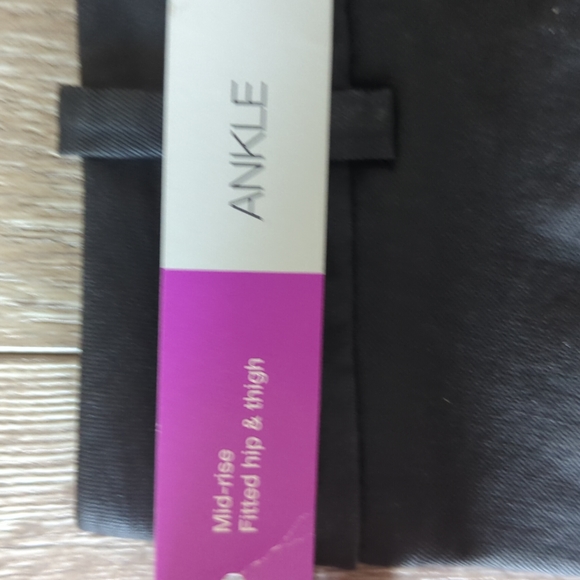 Mossimo Coated Ankle Pants size 18 - Picture 5 of 8